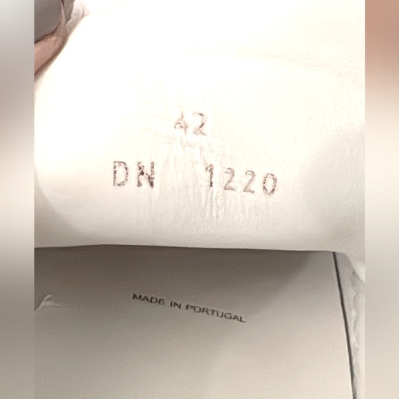 GIVENCHY Logo-patch Sneakers In White Size 42 USA 9.5 - Picture 14 of 14